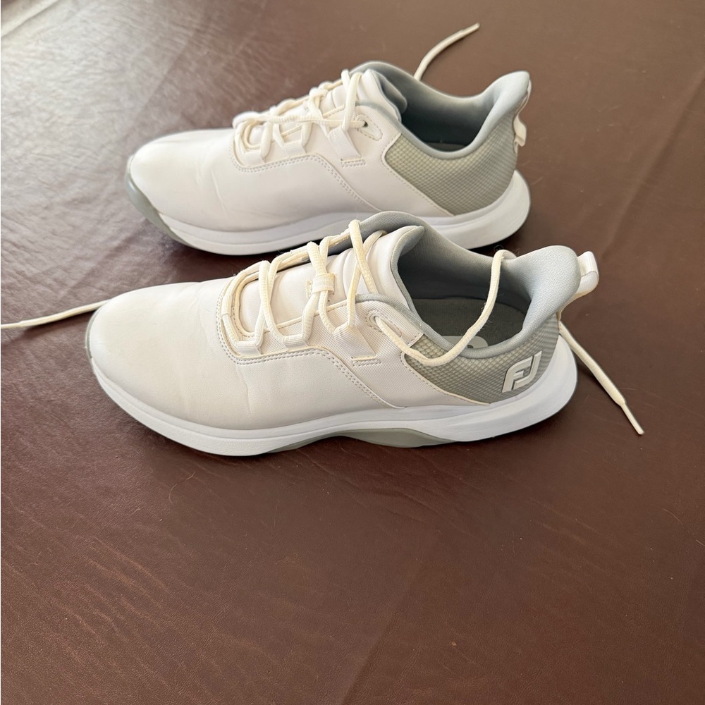 FootJoy White & Gray Athletic Golf Shoes
